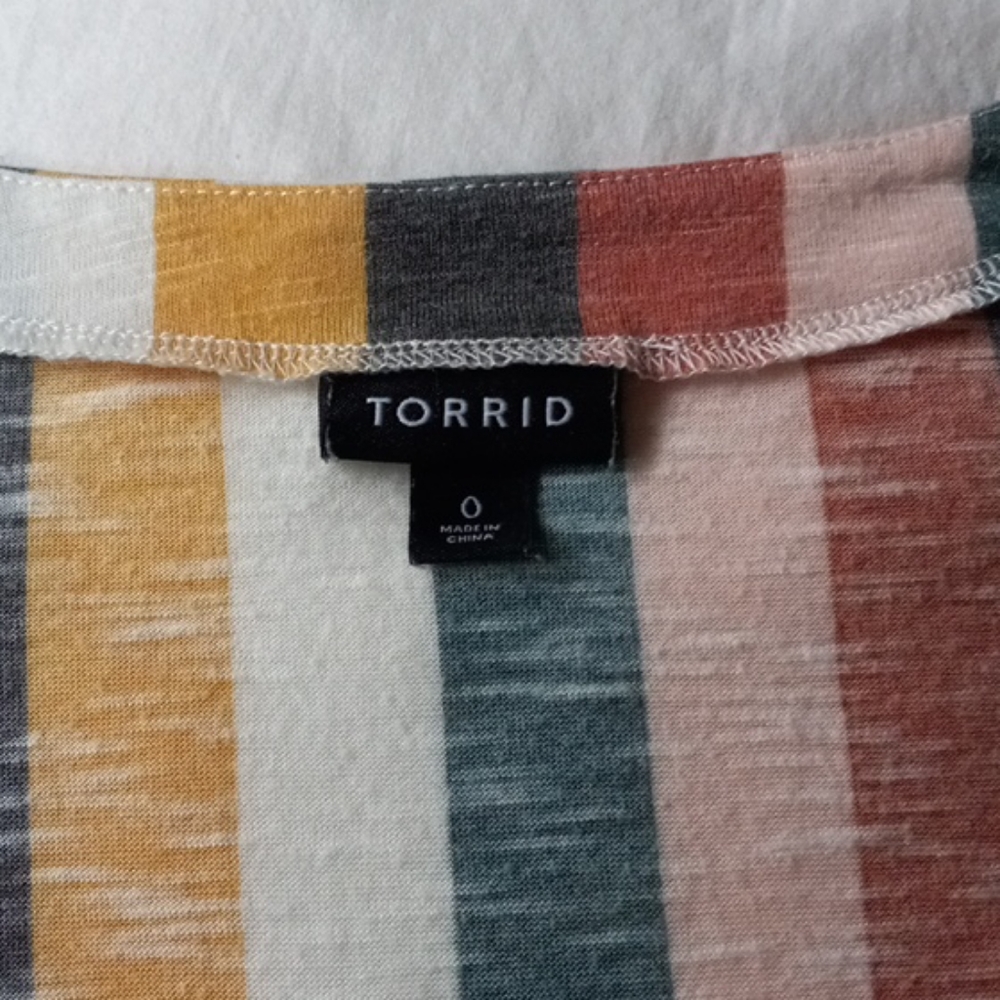 Torrid Tie-Front Summer Top - Picture 6 of 7